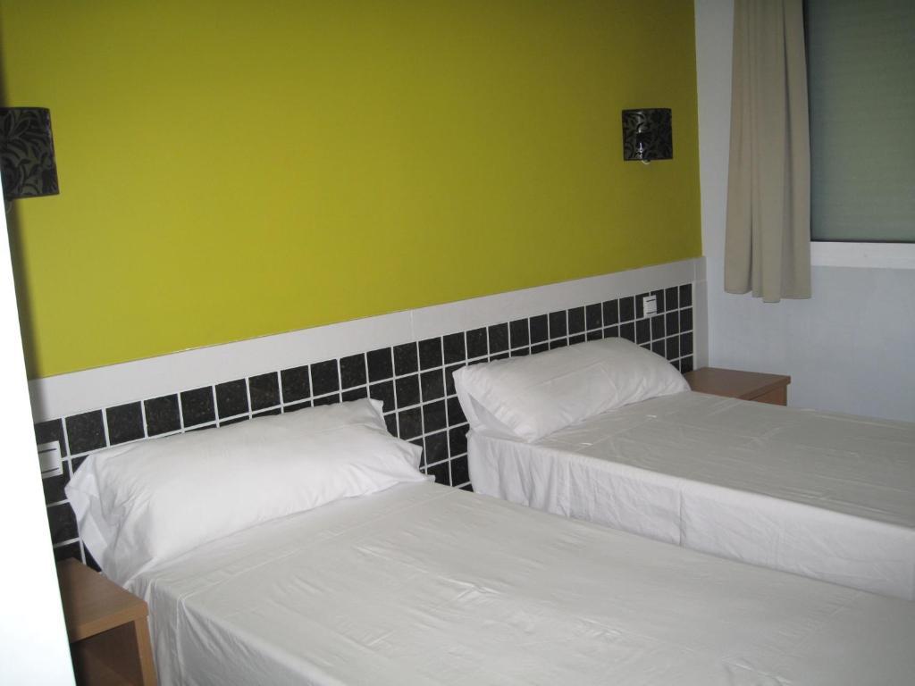 Hostal Ducal II Gandia Phòng bức ảnh